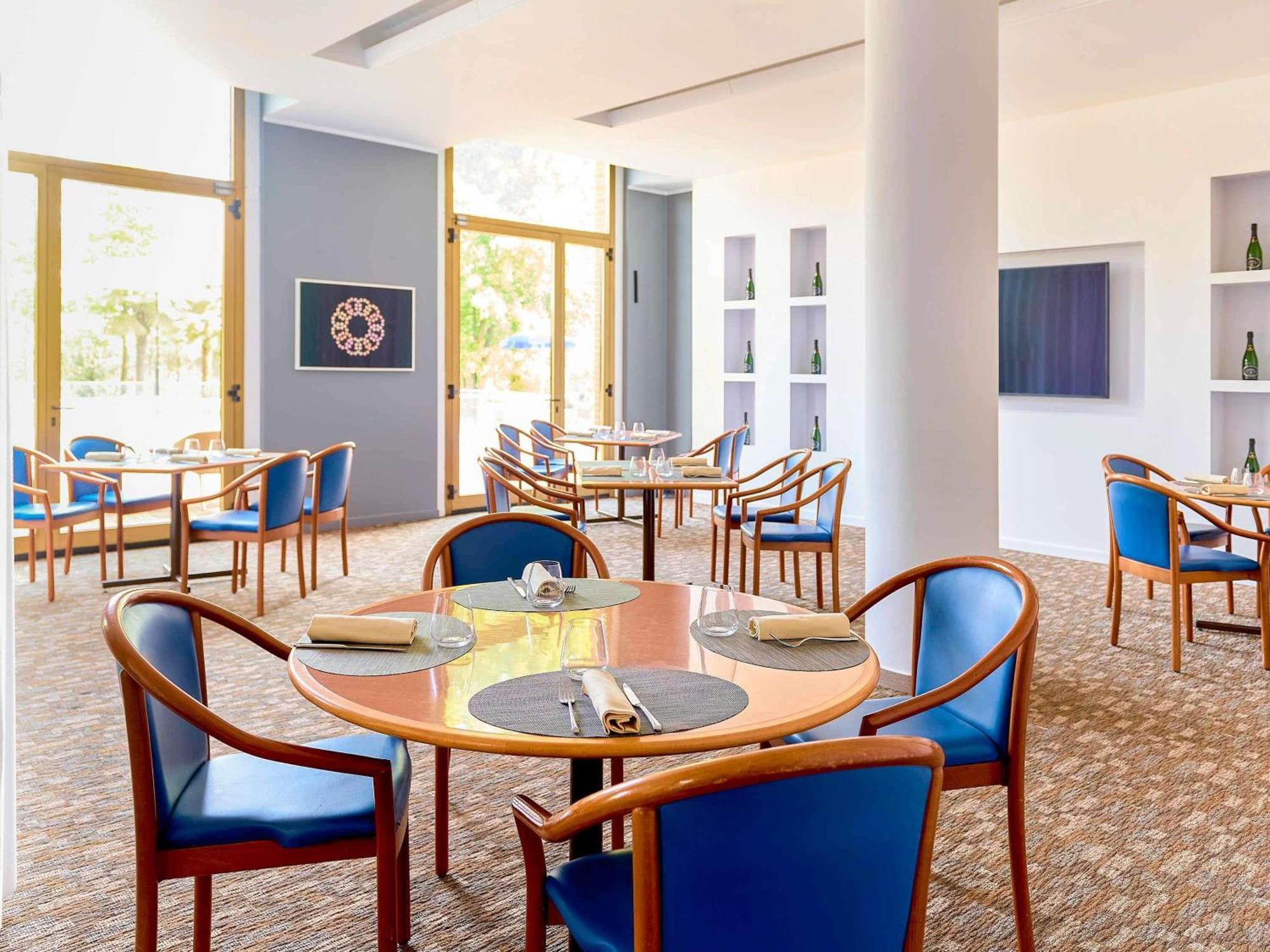 Novotel Torino Corso Giulio Cesare Luaran gambar